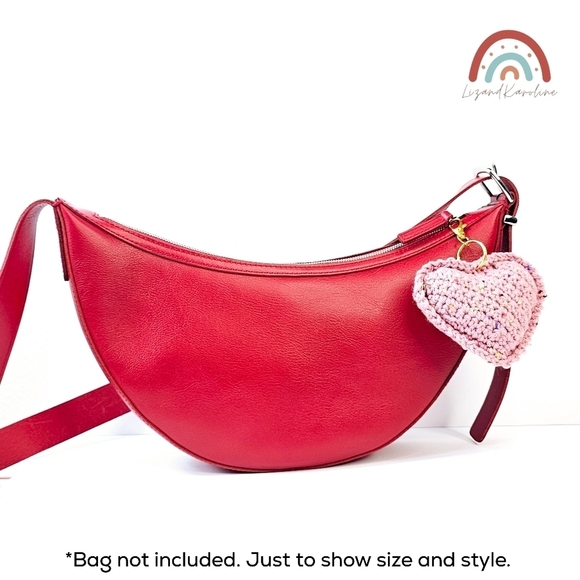 New! Handmade Crochet Light Blush Pink Speckled Heart Keychain Bag Charm - Picture 7 of 9